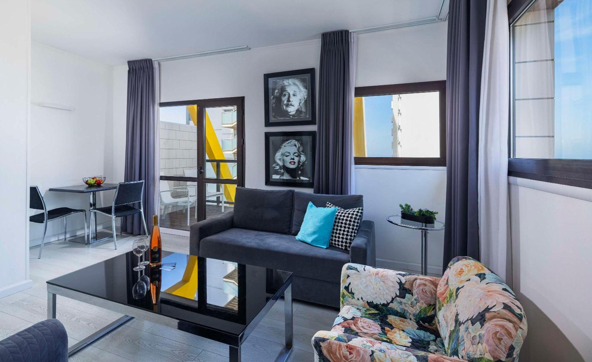 Best Western Regency Suites Tel Aviv Exterior foto