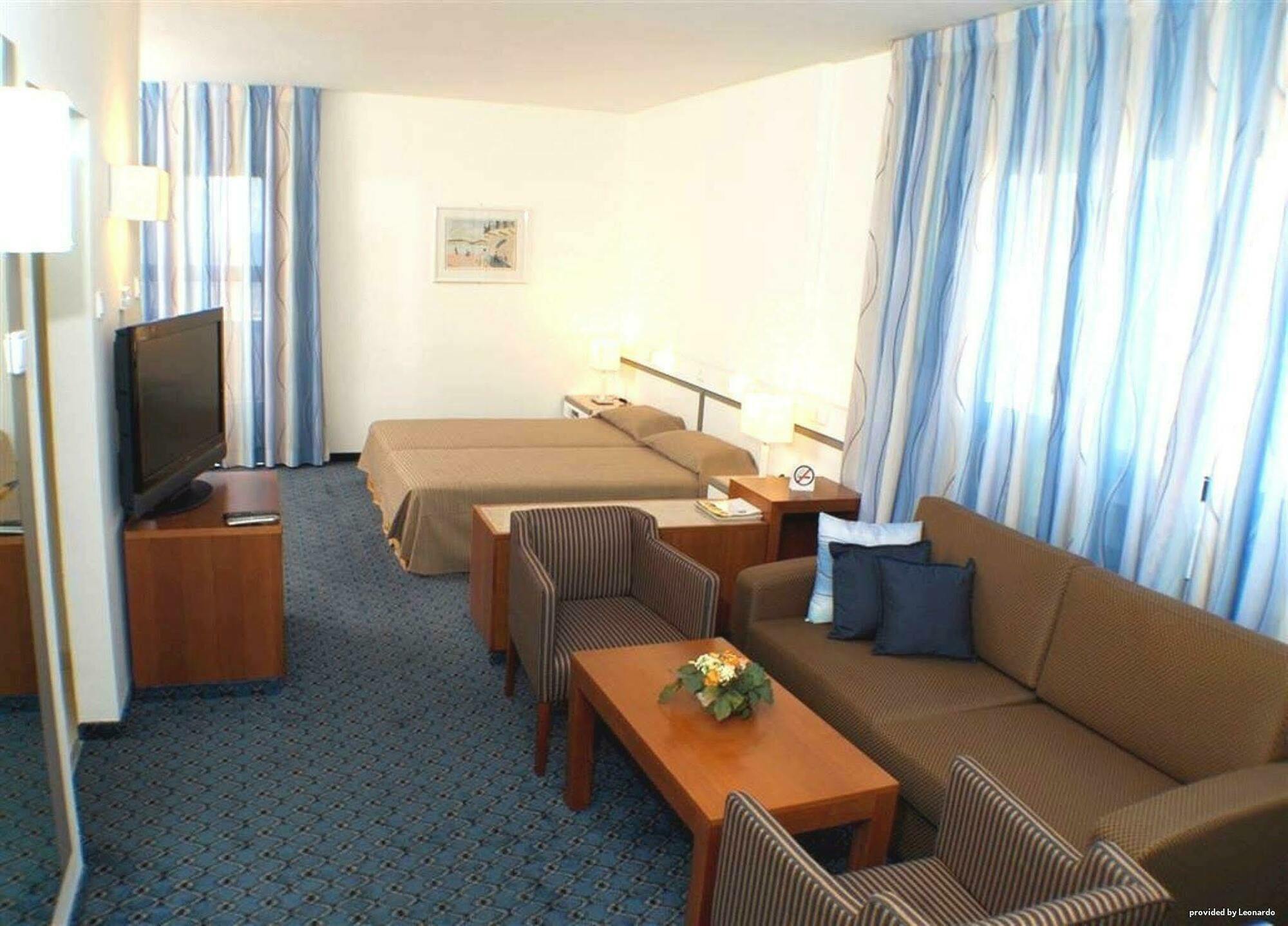 Best Western Regency Suites Tel Aviv Quarto foto