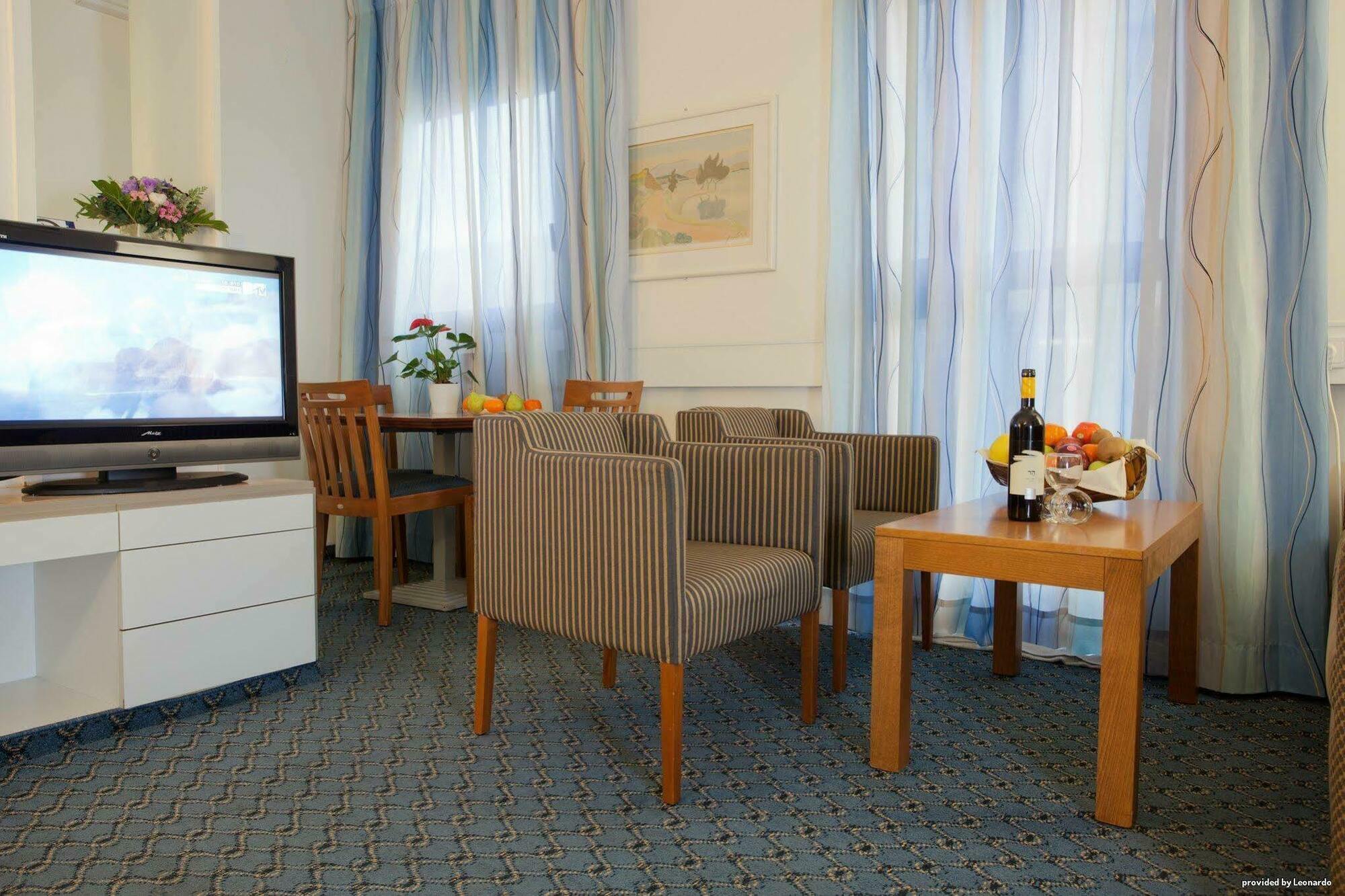 Best Western Regency Suites Tel Aviv Exterior foto